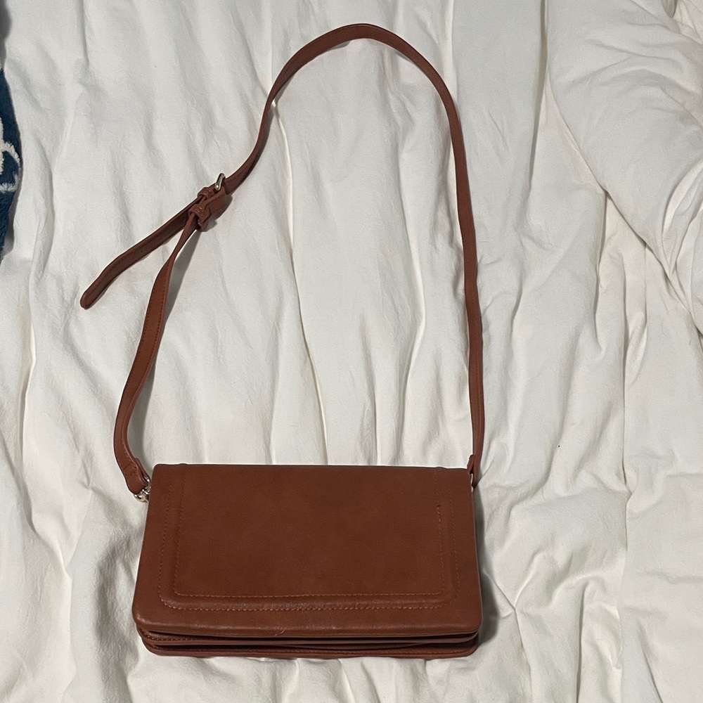 Urban Expressions Tan Crossbody Bag